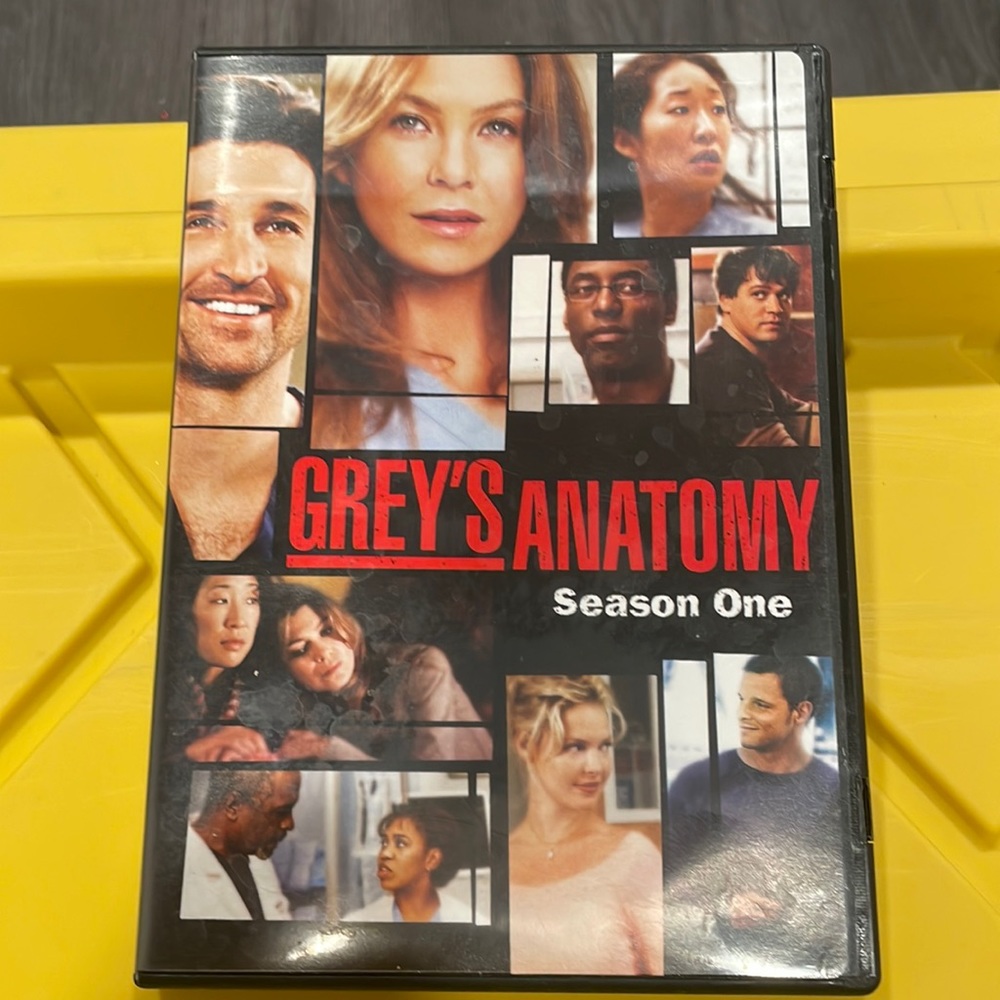 Grey’s Anatomy Complete Season One ❤️Bundle your likes and save❤️